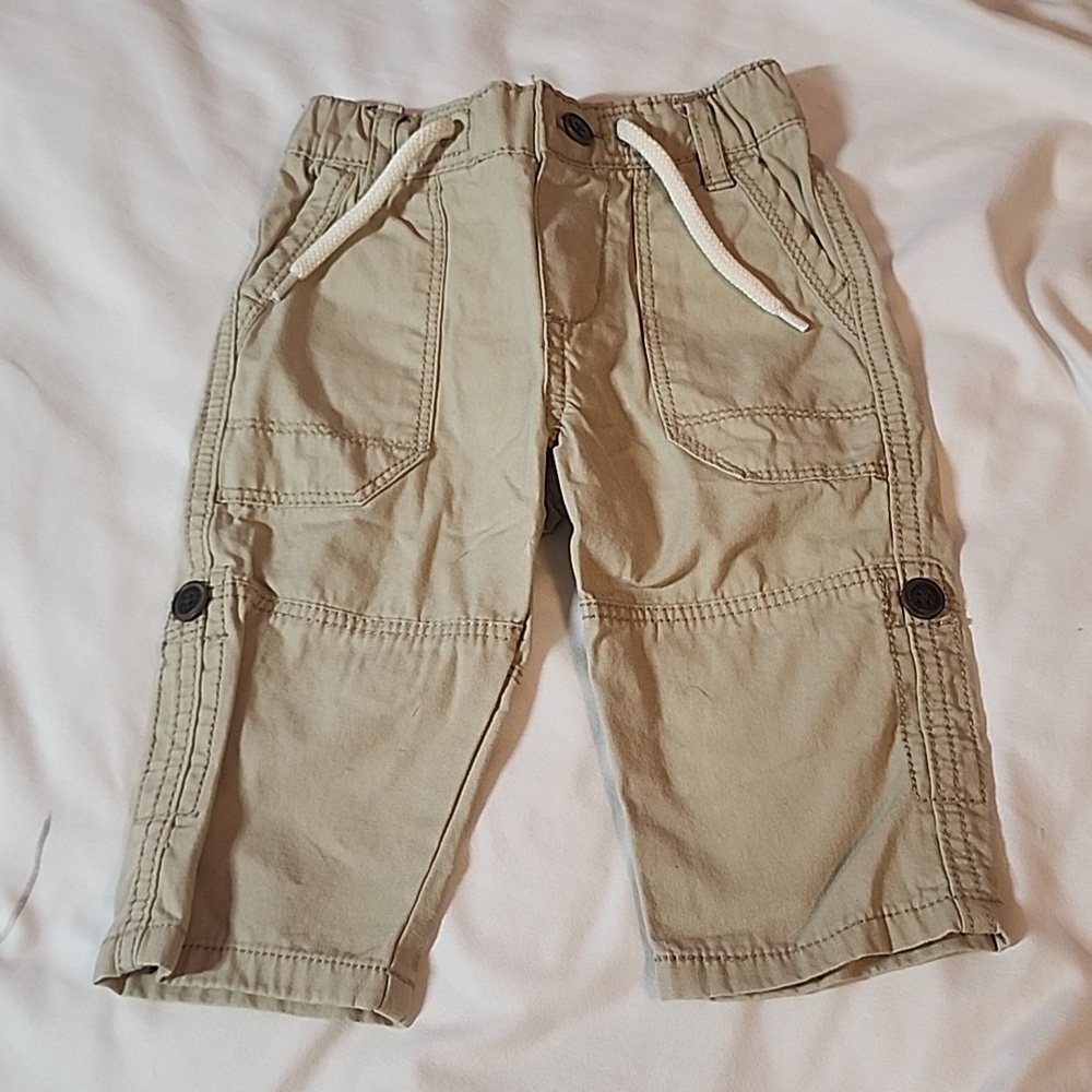 Oshkosh b'gosh 6 months khaki pants